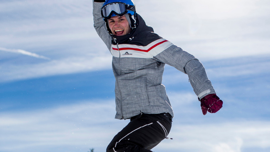 Snowboard Jump